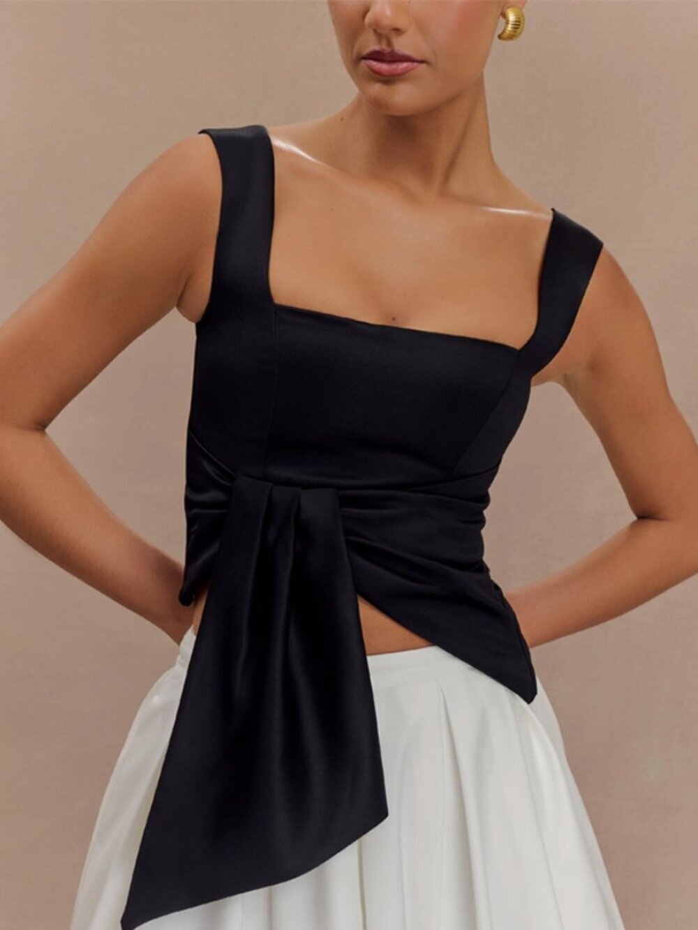 Meshki Bryony Satin Sleeveless Top in Black NWT Size XS